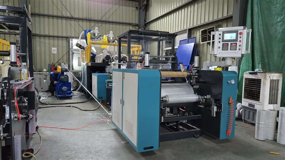 Mesin Membuat Pakej Filem Stretch Roll